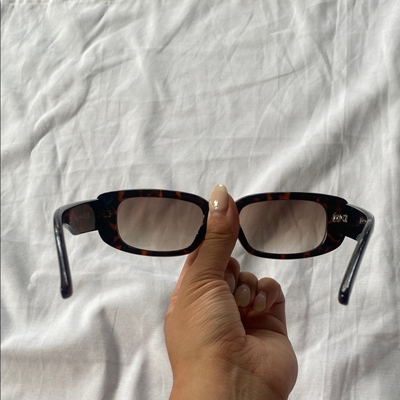 Tortoise Shell Sunglasses - Picture 3 of 5